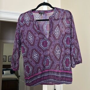 Sheer summer blouse, purple geometric pattern, 3/4 sleeves, elastic at waist, Sm